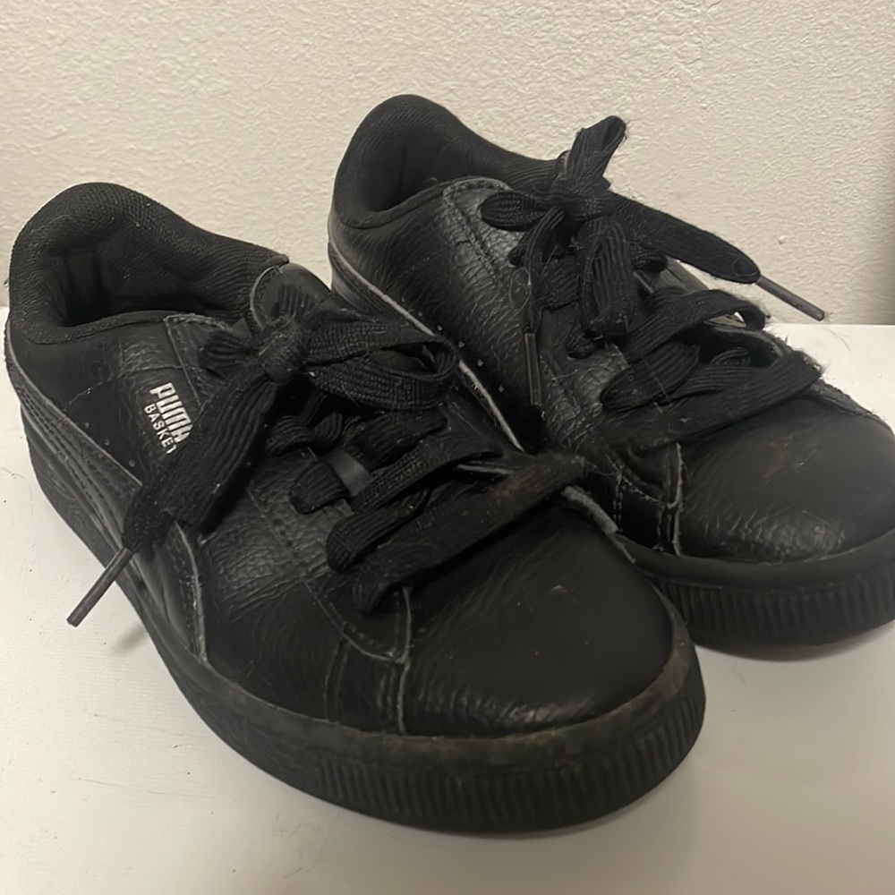 Pumas Kid shoes